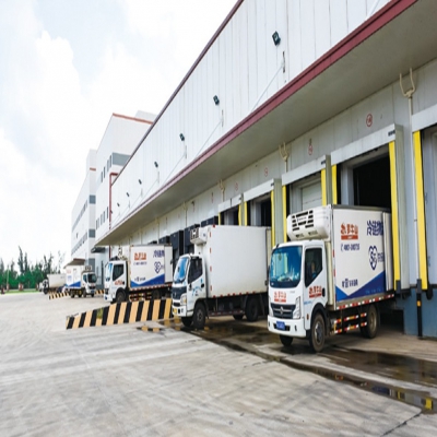 99499威尼斯工业园区冷链车